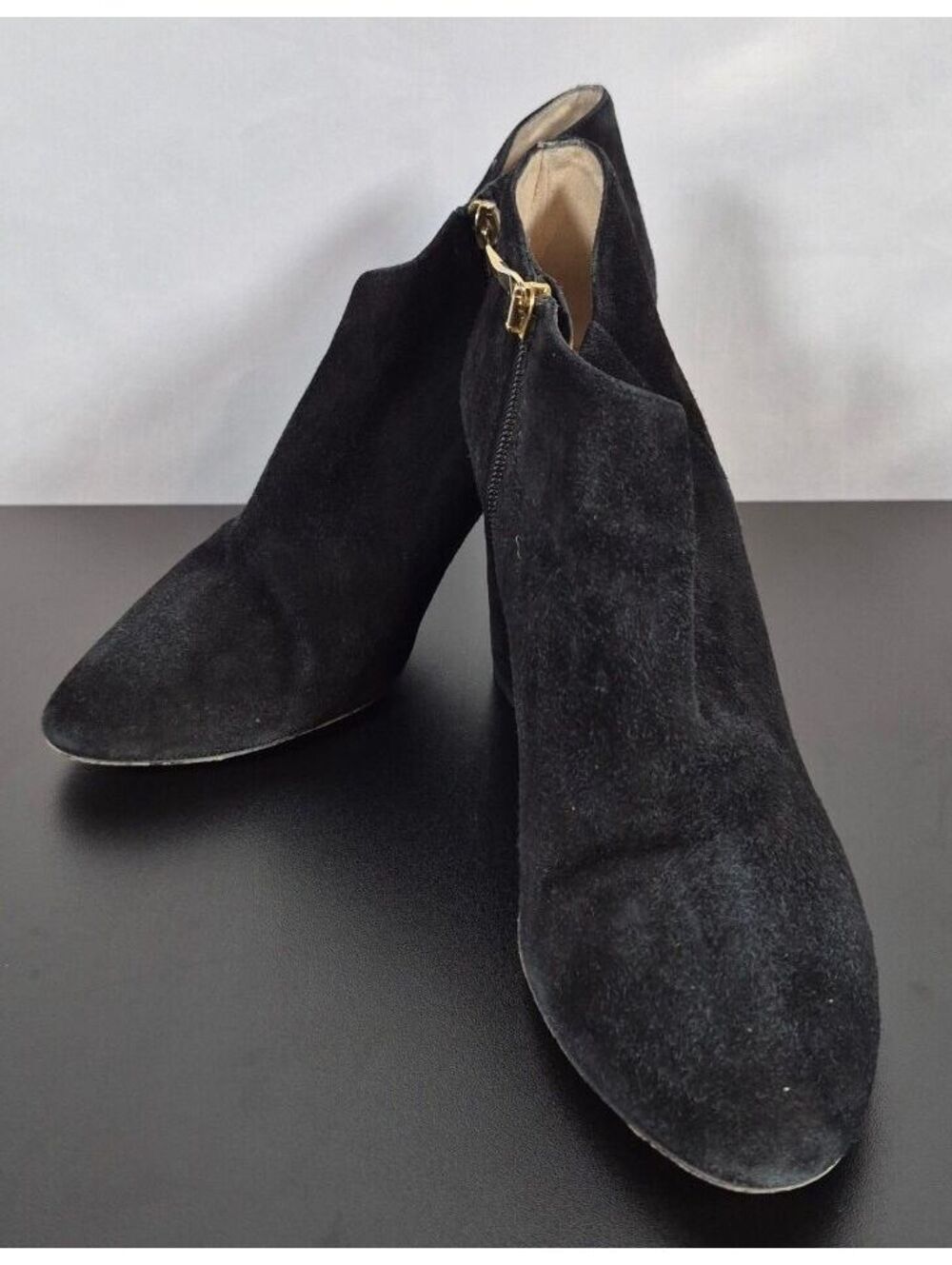 Kate Spade Black Suede Block Heel Ankle Booties Size 9 Made Italy